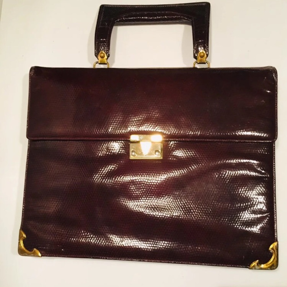 Vintage Chic De Paris Handbag